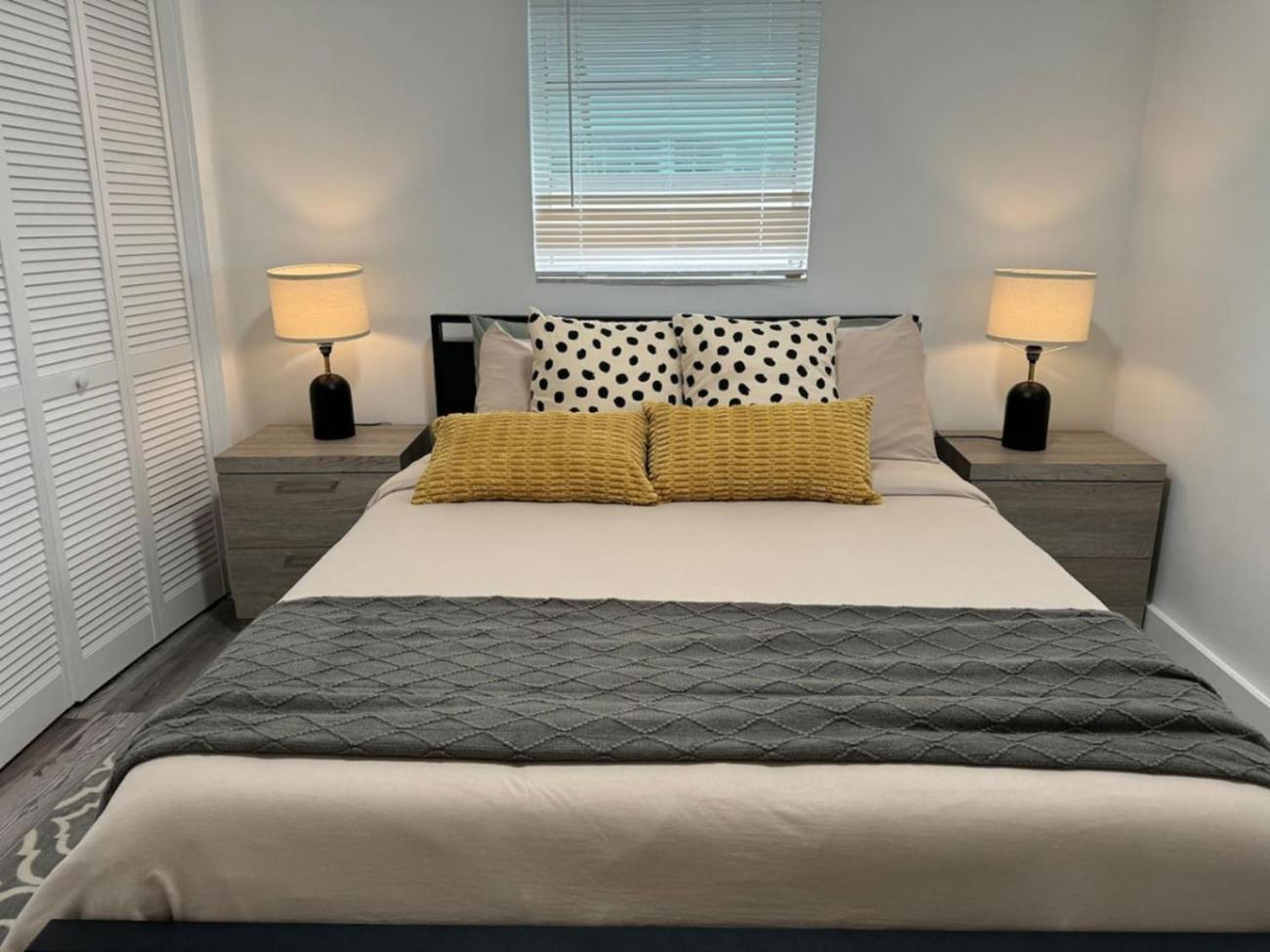 מיאמי Remodeled Little Havanna Apartments Great Location מראה חיצוני תמונה