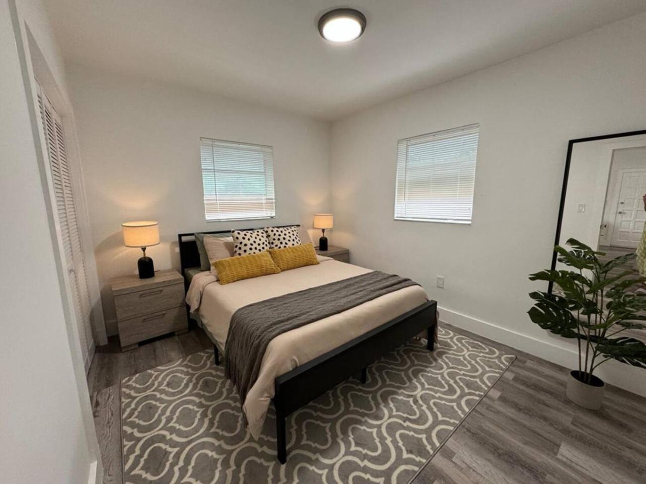 מיאמי Remodeled Little Havanna Apartments Great Location מראה חיצוני תמונה